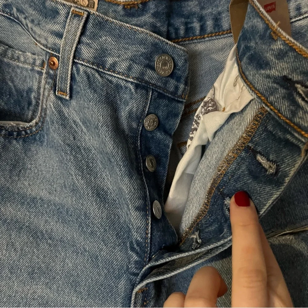 Levi’s 501 original distressed high waist denim size 30x28 - Picture 6 of 7